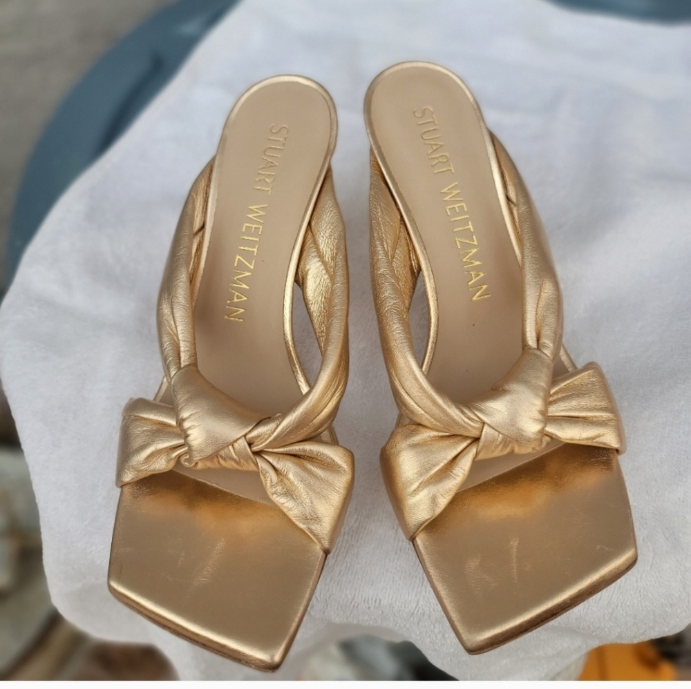 Stuart Weitzman Gold Knotted Slide Sandals - Picture 6 of 6